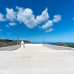 فيلة Eden